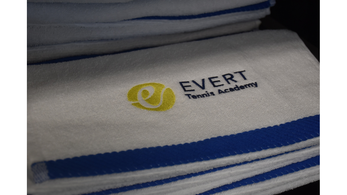 Evert Towels